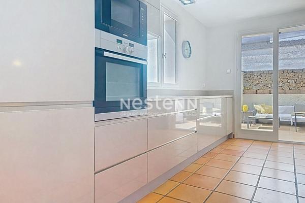 Villa de 168m² - Vue mer & collines - 4 Chambres - Piscine
