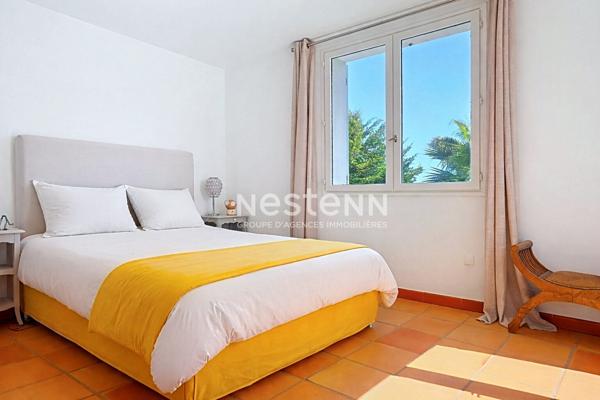 Villa de 168m² - Vue mer & collines - 4 Chambres - Piscine