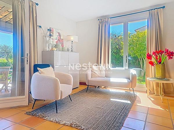 Villa de 168m² - Vue mer & collines - 4 Chambres - Piscine