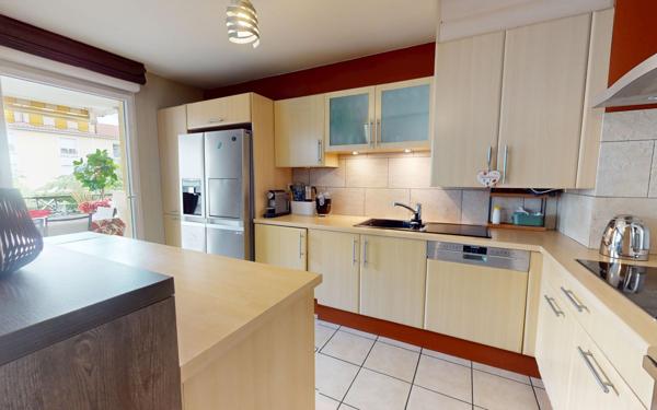 Appartement à vendre    4 pièces • 95,40 m2 Francheville