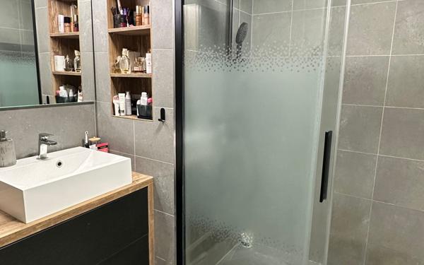 Appartement à vendre    4 pièces • 95,40 m2 Francheville