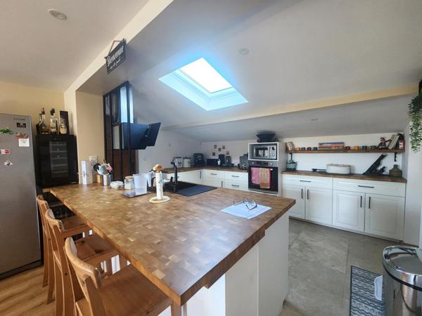 Maison à Saint-André-de-Cubzac, 33240 - 6 pièces 135m²