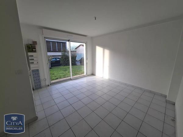 Appartement à louer 2 pièces 44.04m²