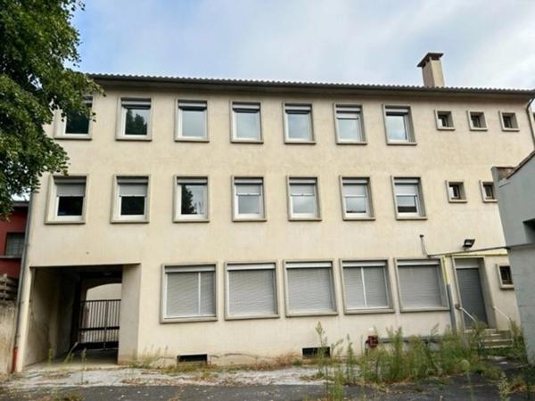 À vendre – Plateau de 130 m² en rez-de-chaussée avec accès PMR – Mazamet centre