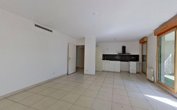 Appartement à vendre    3 pièces • 74 m2 Lyon 5