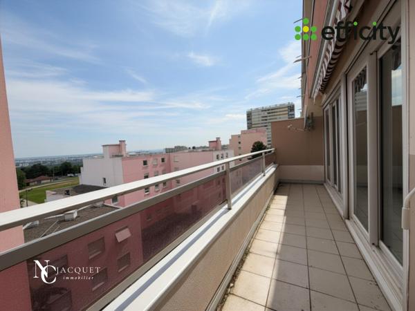 Appartement
         4 pièces
        - 85 m² Exclusivité 164 000 € *