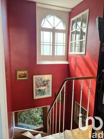 Maison traditionnelle 8 pièces de 159 m² à Yerres (91330)