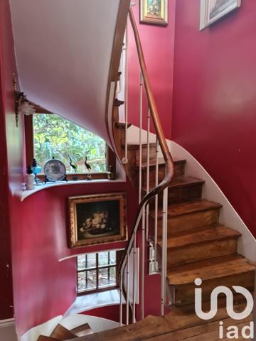 Maison traditionnelle 8 pièces de 159 m² à Yerres (91330)