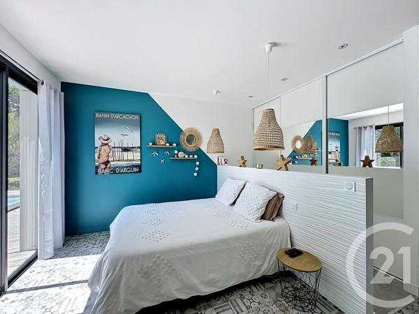 Maison à vendre  6 pièces - 200 m 2   GUJAN MESTRAS  - 33