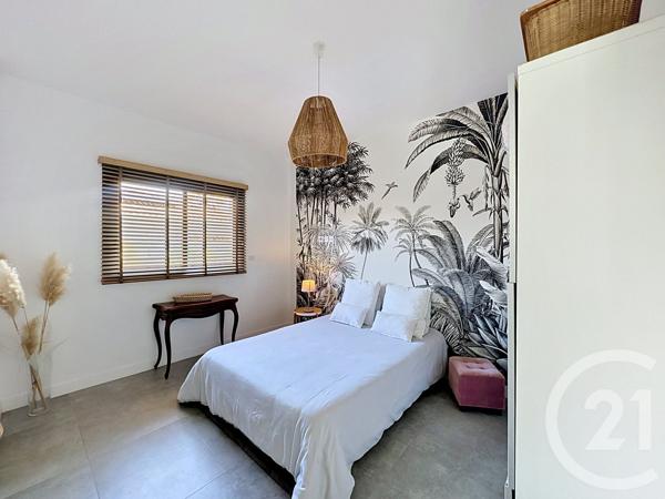 Maison à vendre  6 pièces - 200 m 2   GUJAN MESTRAS  - 33