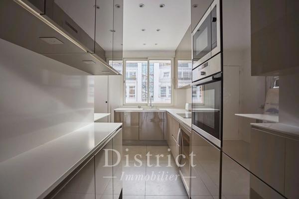 Appartement – 118m² – Paris 8ème