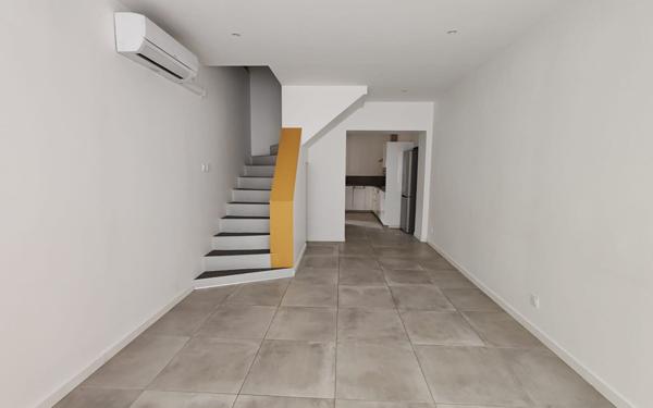 Maison à louer    4 pièces •  Pomérols