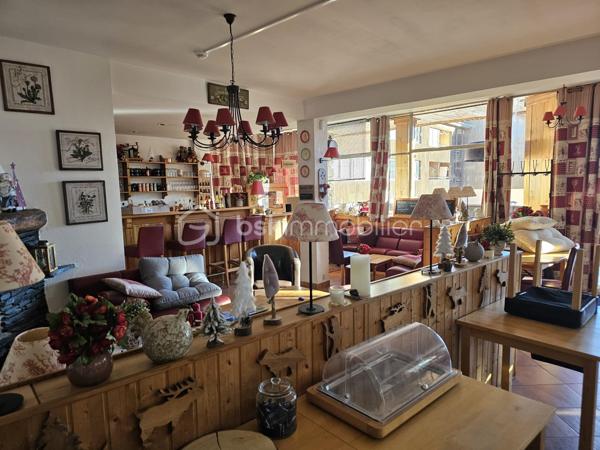 Local d'activités de 546 m²