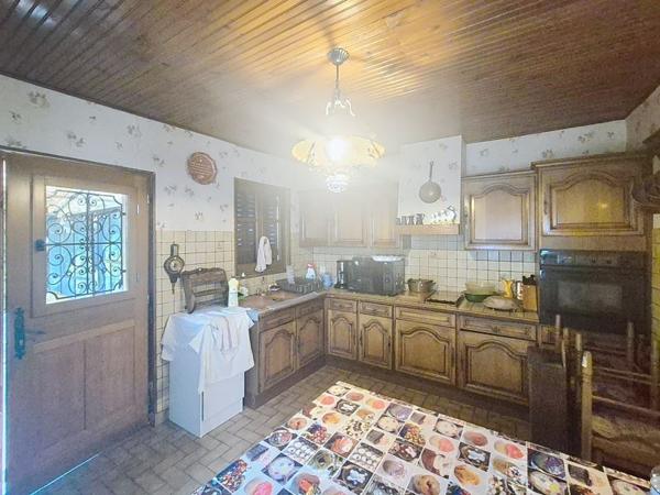 Maison à vendre 64 960 € Montluçon 4 p 70 m² DPE F