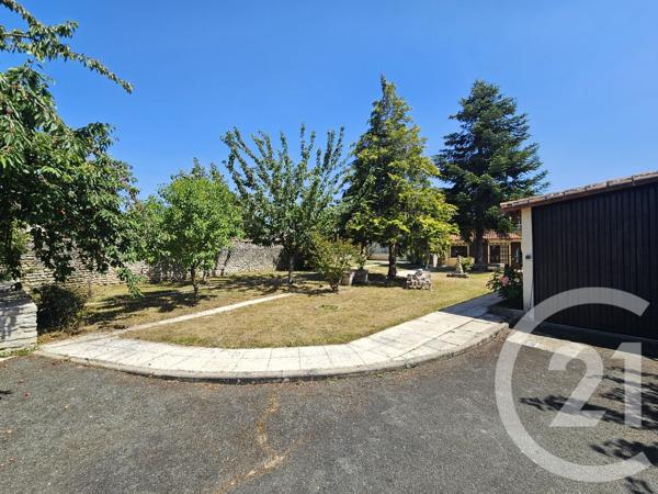 Maison à vendre  5 pièces - 142,50 m 2   MIGNE AUXANCES  - 86