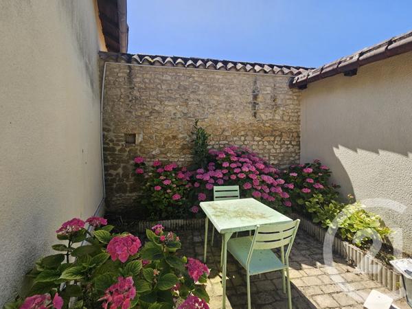 Maison à vendre  5 pièces - 142,50 m 2   MIGNE AUXANCES  - 86