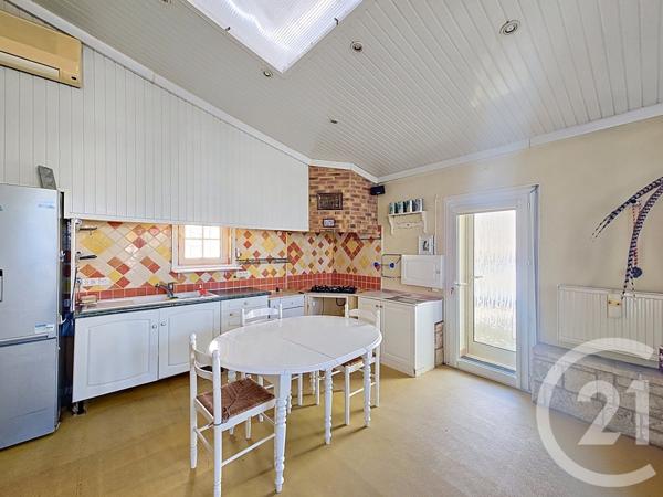 Maison à vendre  5 pièces - 142,50 m 2   MIGNE AUXANCES  - 86