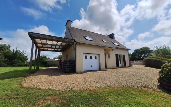 Maison à vendre    5 pièces •  Lanmeur