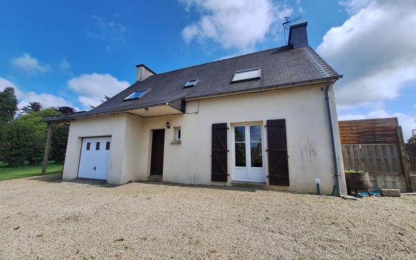 Maison à vendre    5 pièces •  Lanmeur