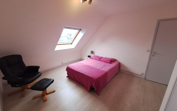 Maison à vendre    5 pièces •  Lanmeur