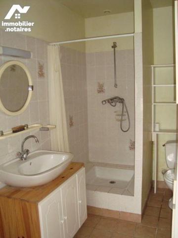 Maison à vendre à CLEGUEREC (56480), Morbihan (56), à quelques km de PONTIVY, dans un charmant ...