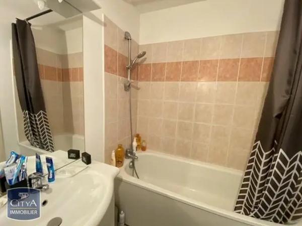 Appartement à louer 2 pièces 55.71m² Le Mans (72000)