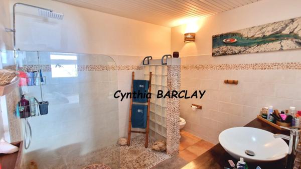 Villa à LES ANSES D'ARLET (97217)