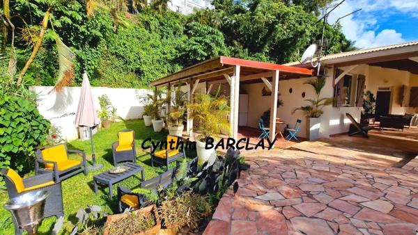 Villa à LES ANSES D'ARLET (97217)