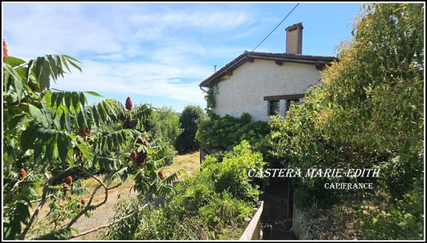 Maison à vendre 6 pièces PROCHE AUCH + Terrain agricole de 1ha 46ca 30a idéal cheval.