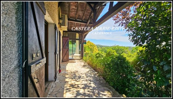 Maison à vendre 6 pièces PROCHE AUCH + Terrain agricole de 1ha 46ca 30a idéal cheval.