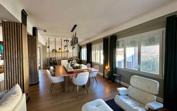 Maison à vendre    5 pièces • 315 m2 Espéraza