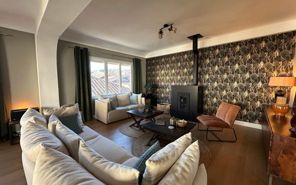 Maison à vendre    5 pièces • 315 m2 Espéraza