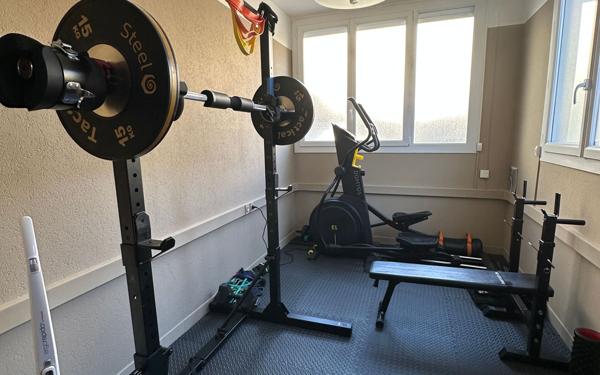 Maison à vendre    5 pièces • 315 m2 Espéraza