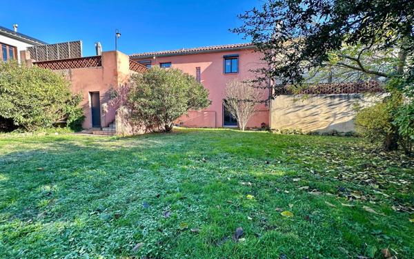 Maison à vendre    5 pièces • 315 m2 Espéraza