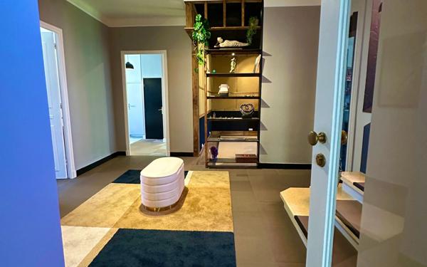 Maison à vendre    5 pièces • 315 m2 Espéraza