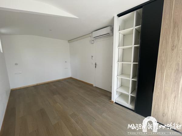 Vente Maison de plain-pied - 4 pièces - 88m² - CHATEAUBERNARD