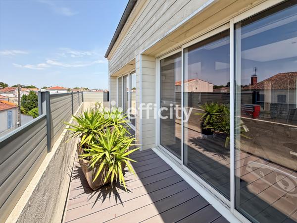 Appartement
         5 pièces
        - 167 m² 378 000 € *