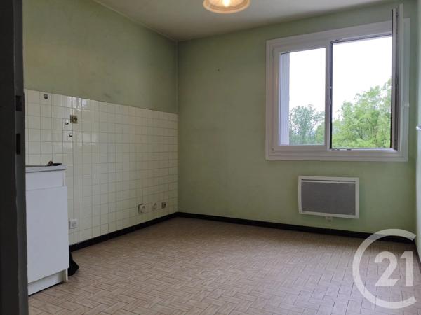 Appartement T2 à vendre  2 pièces - 46,50 m 2   RUMILLY  - 74
