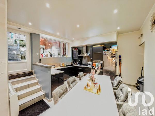 Maison traditionnelle 5 pièces de 104 m² à Haybes (08170)