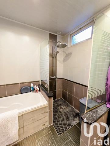 Maison traditionnelle 5 pièces de 104 m² à Haybes (08170)