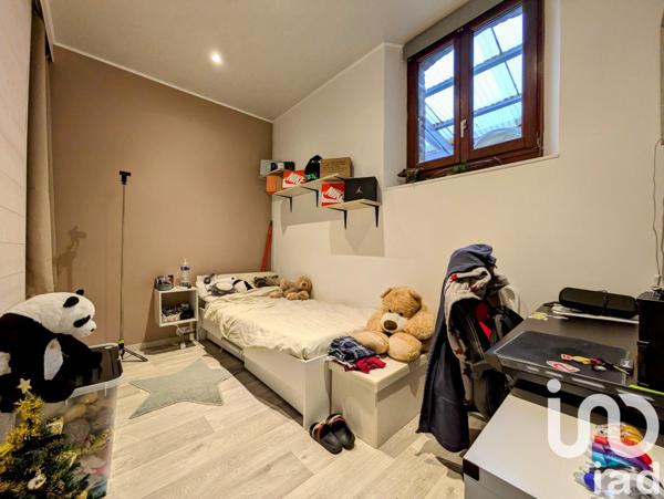 Maison traditionnelle 5 pièces de 104 m² à Haybes (08170)