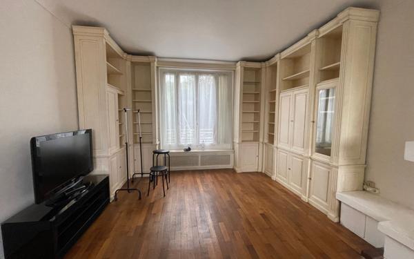 Appartement à louer    3 pièces • 85,41 m2 Lardy