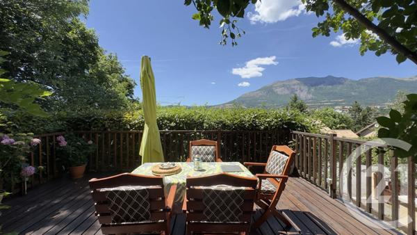 Maison à vendre  8 pièces - 169,60 m 2   GAP  - 05