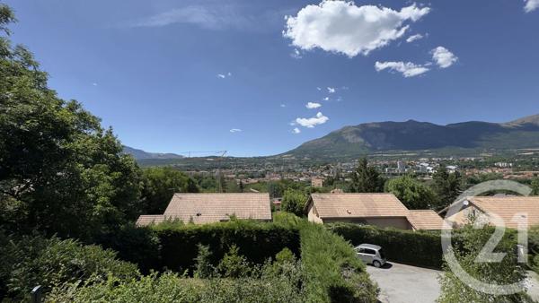 Maison à vendre  8 pièces - 169,60 m 2   GAP  - 05