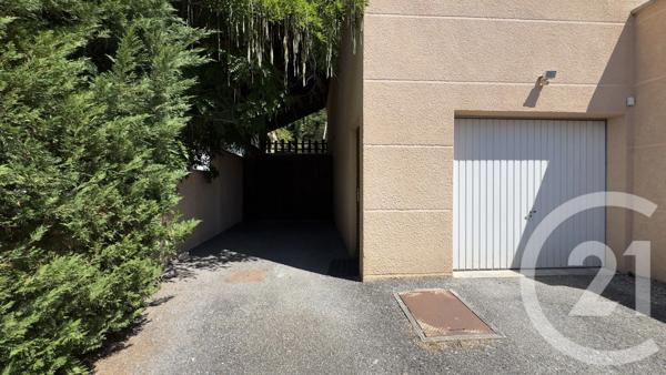 Maison à vendre  8 pièces - 169,60 m 2   GAP  - 05