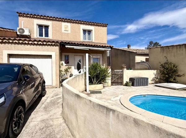 Villa R+1 84m² avec piscine