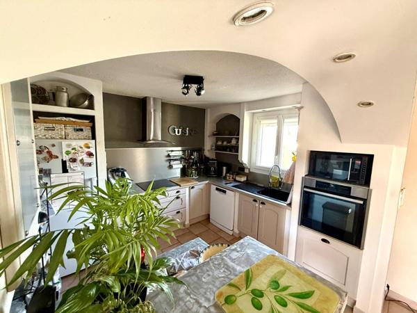 Villa R+1 84m² avec piscine