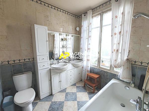 Argenteuil Les Côteaux - Maison 5 pièces, 3 chambres €369 000 ** - Référence 4488