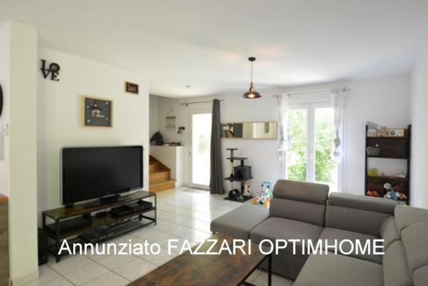 À Vendre en exclusivité, proche de la Belgique et du Luxembourg, une maison individuelle de 3 chambres située sur la commune de Dun-sur-Meuse !