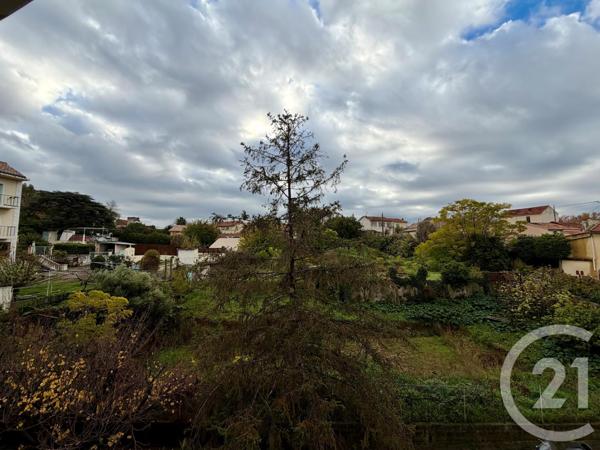 Appartement F4 à vendre  4 pièces - 76,88 m2 TOULON - 83